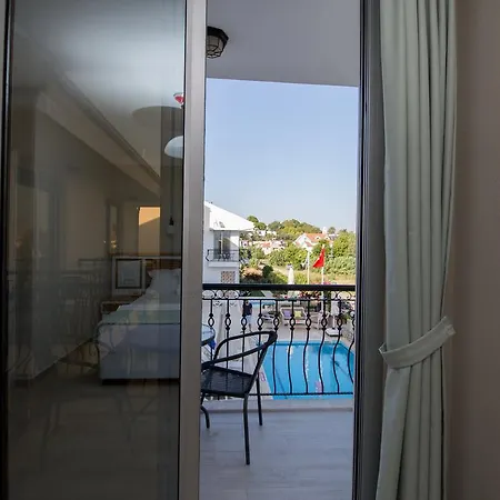 Beyaz Ev ダッチャ