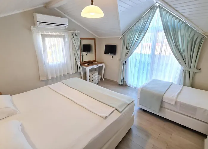 Bed & Breakfast Beyaz Ev Datça