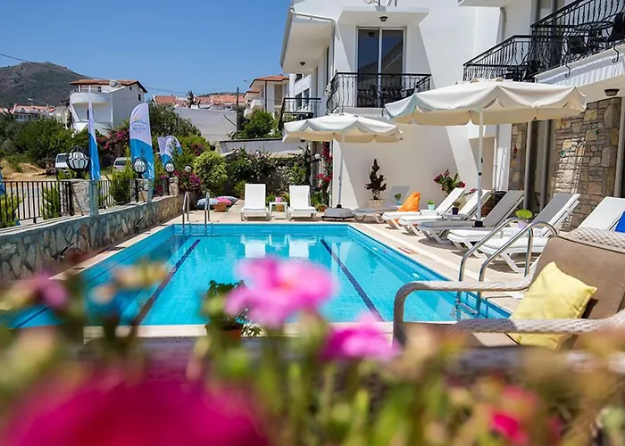 Bed & Breakfast Beyaz Ev Datça