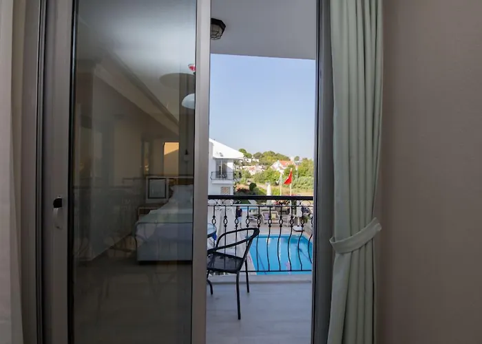 Beyaz Ev Frühstückspension 4*