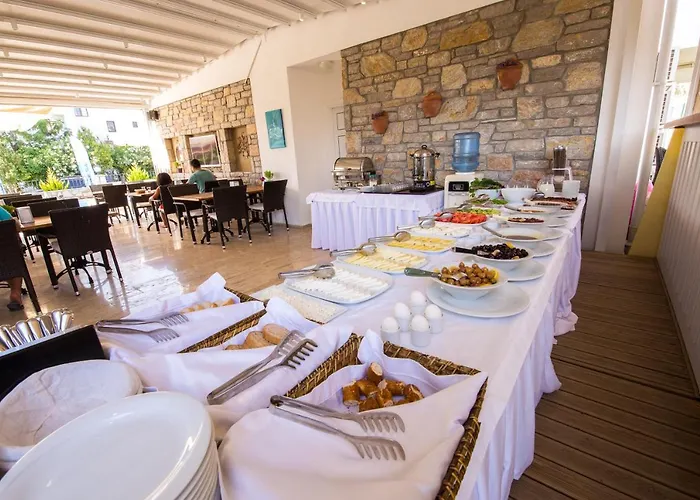Beyaz Ev Bed & Breakfast Datça