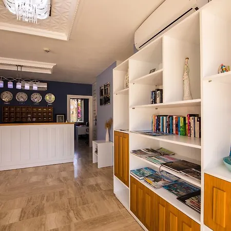 Beyaz Ev Couette-café 4*