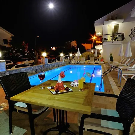داتكا بياز إيف فندق مبيت وإفطار 4*