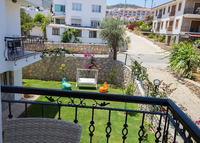 Bed & Breakfast Beyaz Ev Datça