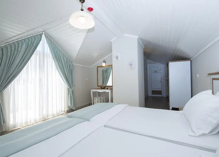 Beyaz Ev Alojamento de Acomodação e Pequeno-almoço