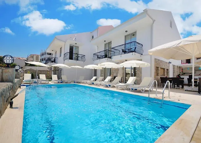 Beyaz Ev 4* Датча